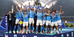 Napoli có lần thứ 4 chinh phục ngôi vương tại Serie A